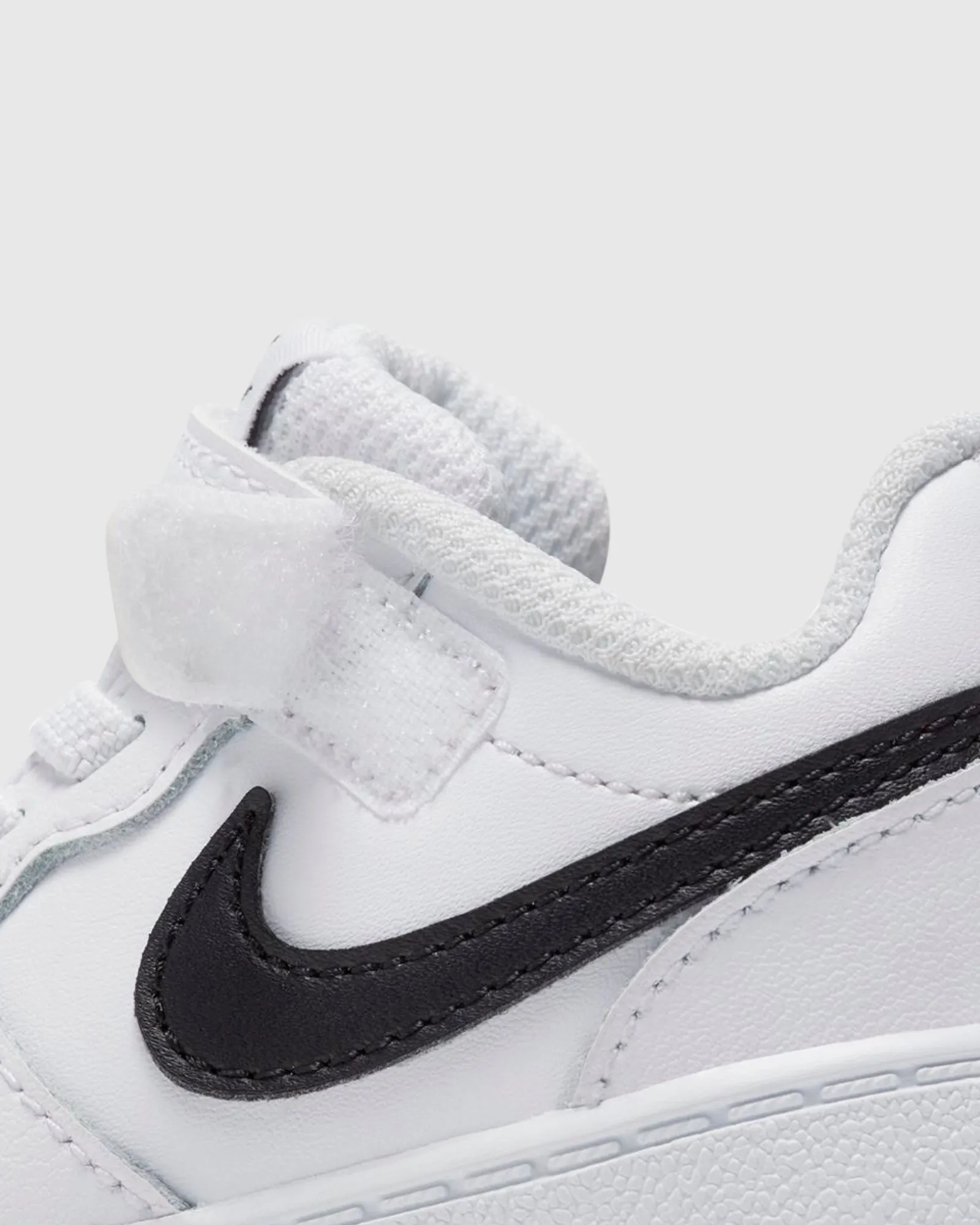 Court Borough Low 2 Infant White/Black