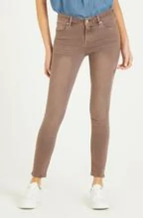 Dear John Gisele Rootbeer Jean