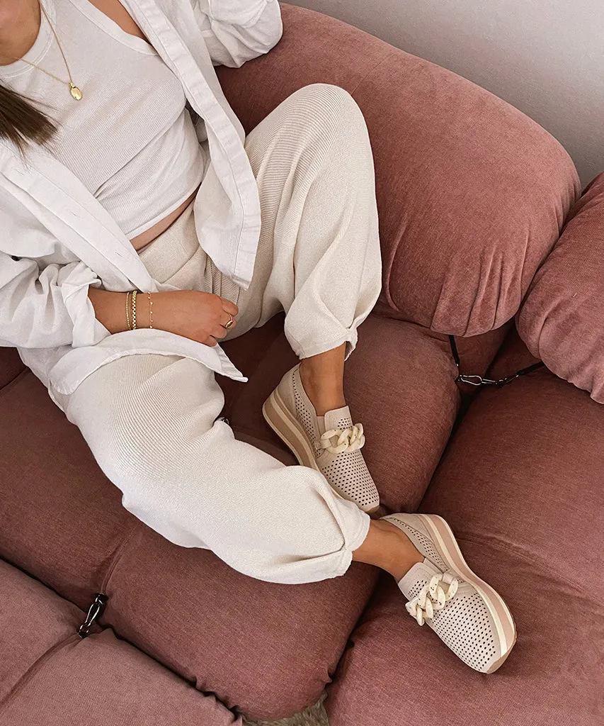 JHENEE PERFORATED SNEAKERS SAND NUBUCK