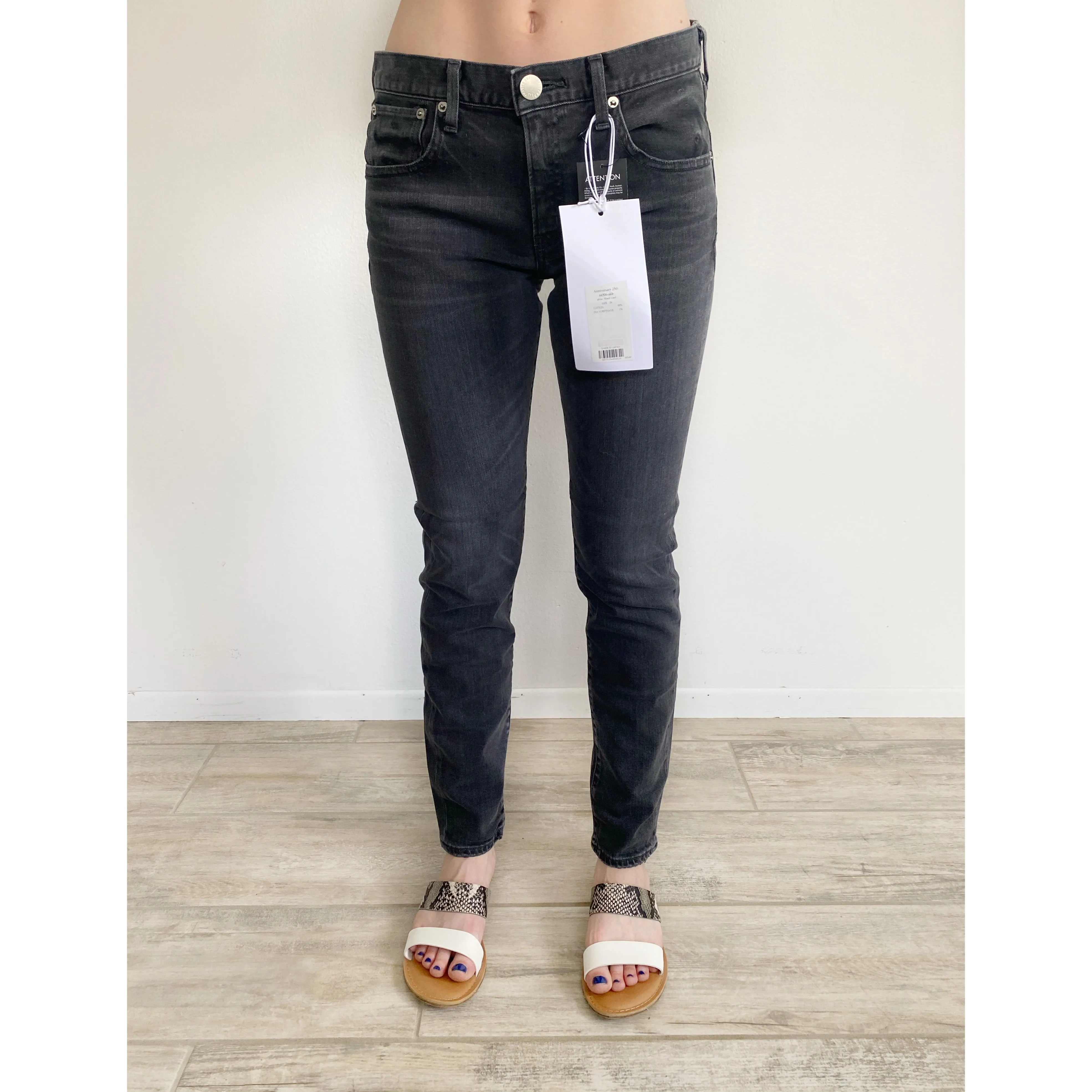 RED CARD 25th Anniversary Boyfriend Jeans Size 26